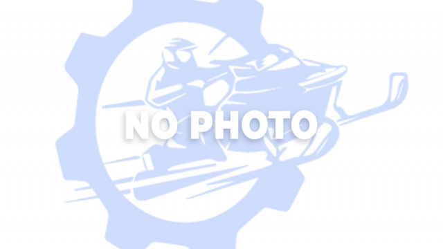 Щётка на мини-погрузчик DIKTUM в работе. Уборка дорожек