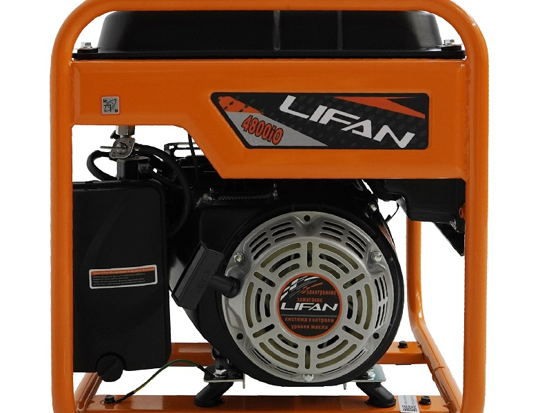 Генератор Lifan 4800IO Уценка (повреждение панели)