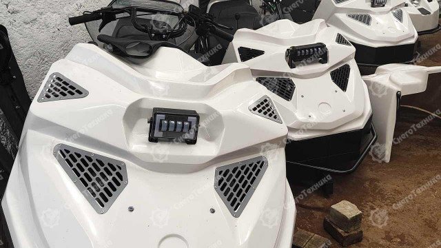 Новинки - снегоходы Артик и Шихан